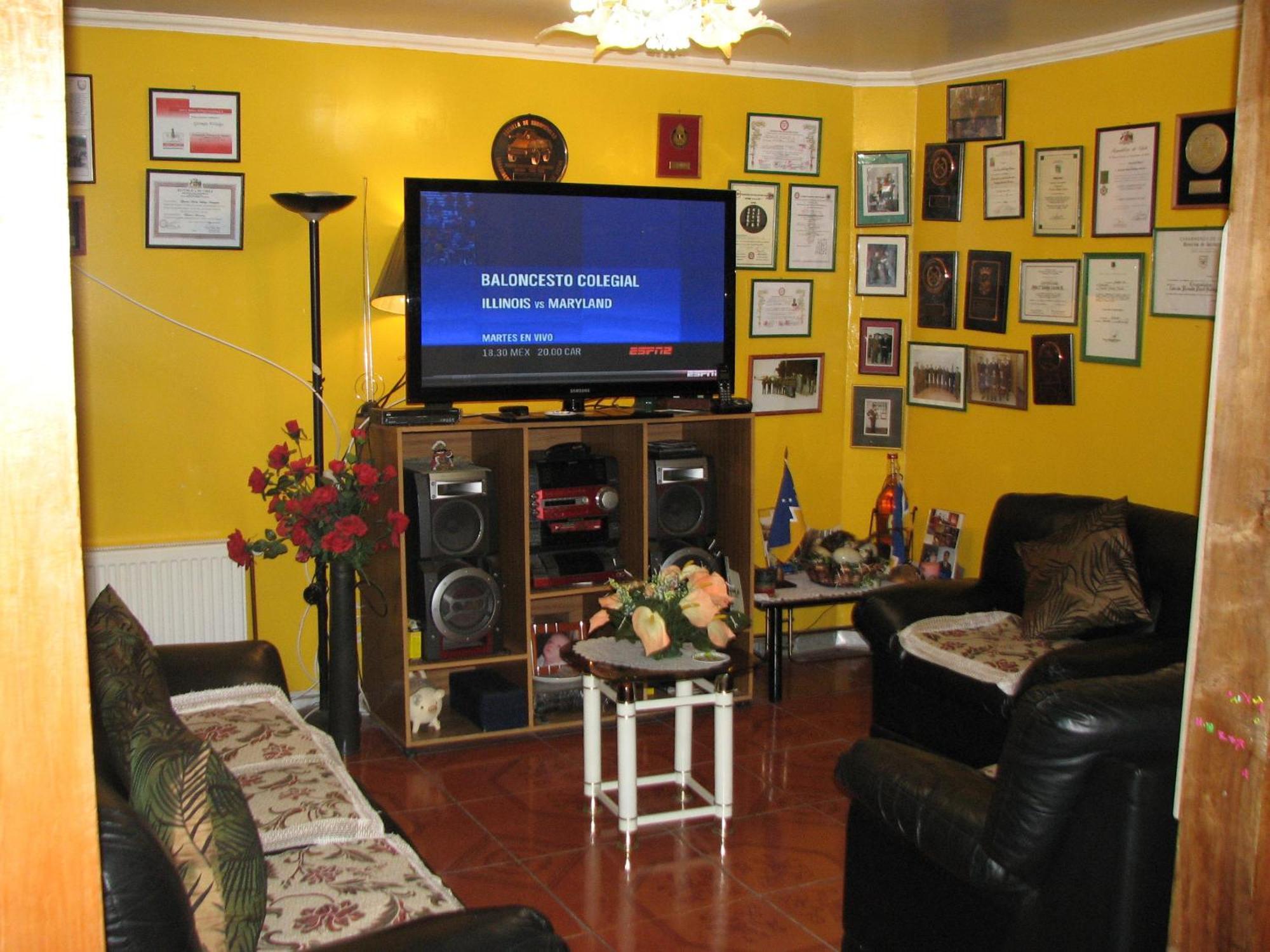 Hostal El Mirador Punta Arenas Exterior foto